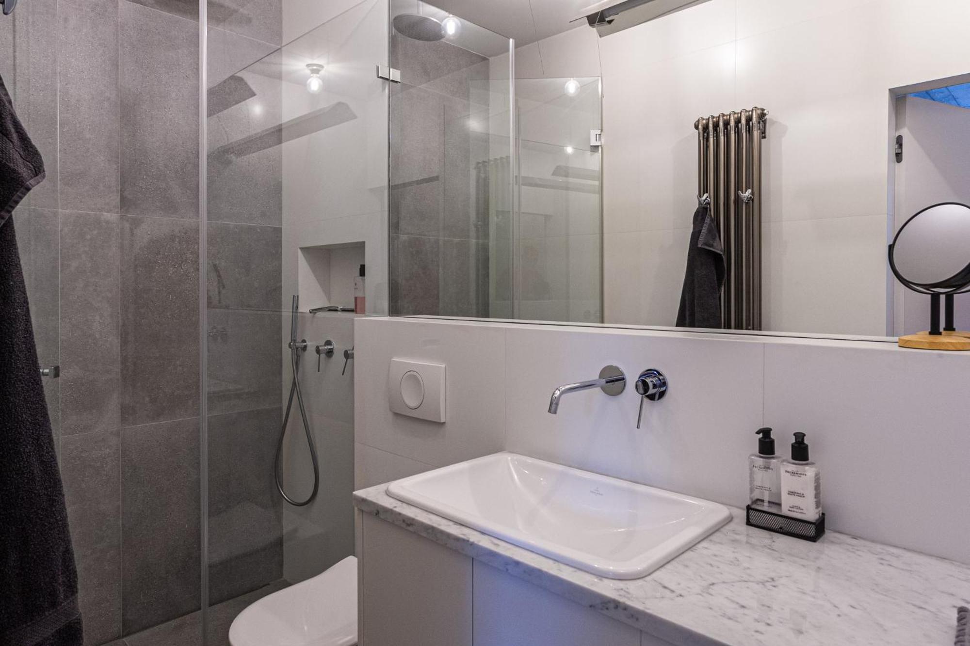 דירות קרקוב Charming Loft In The Old Town מראה חיצוני תמונה